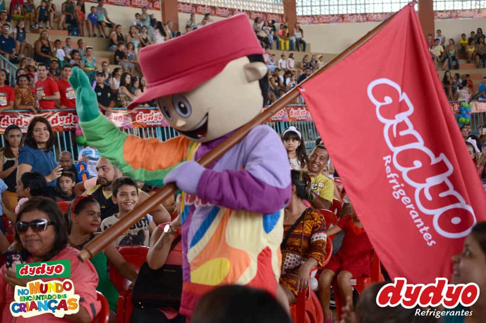 Dydyo festeja um dia de criança