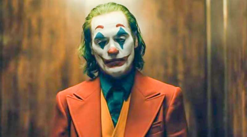 Outubrouuu! Com várias opções de filme nos cinemas