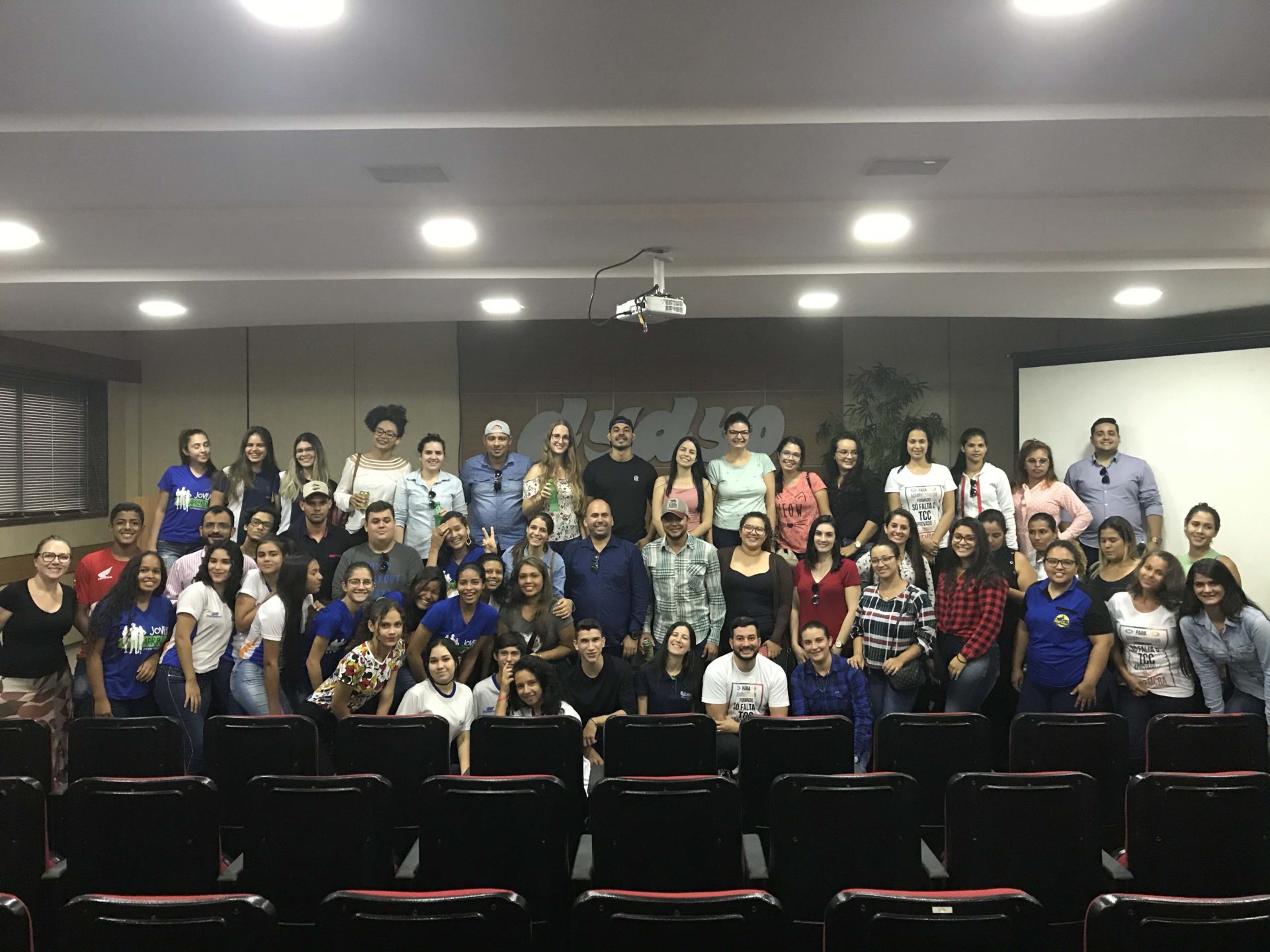 Grupo de Alunos visitam fábrica da Dydyo em Porto Velho
