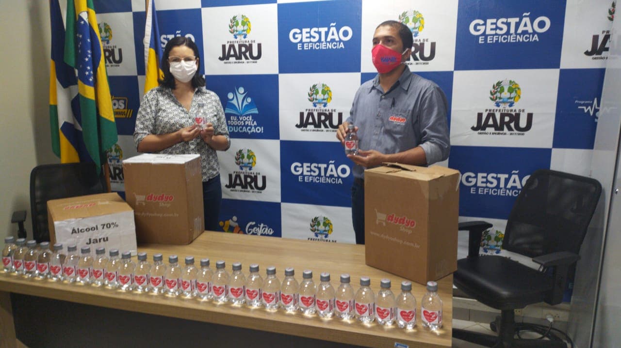 Jaru recebe doação de álcool 70%